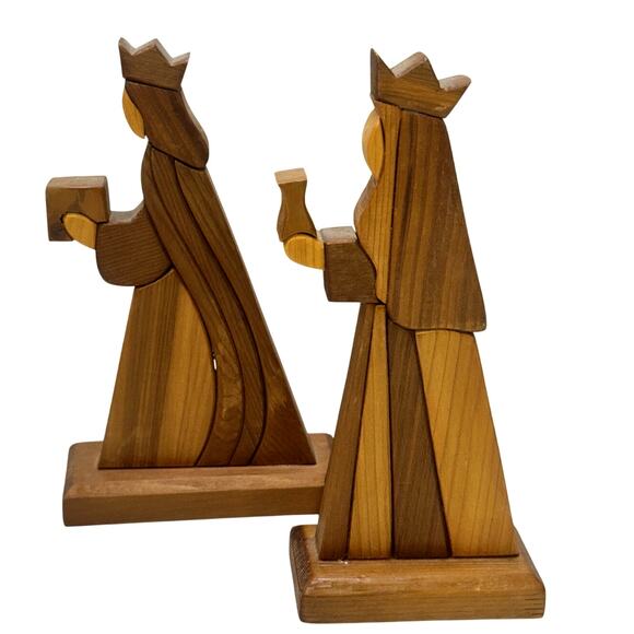 Wooden 5-Piece 1999 Nativity Set Holy Family Three Kings Signed 'JM 99' Canada - Picture 4 of 6